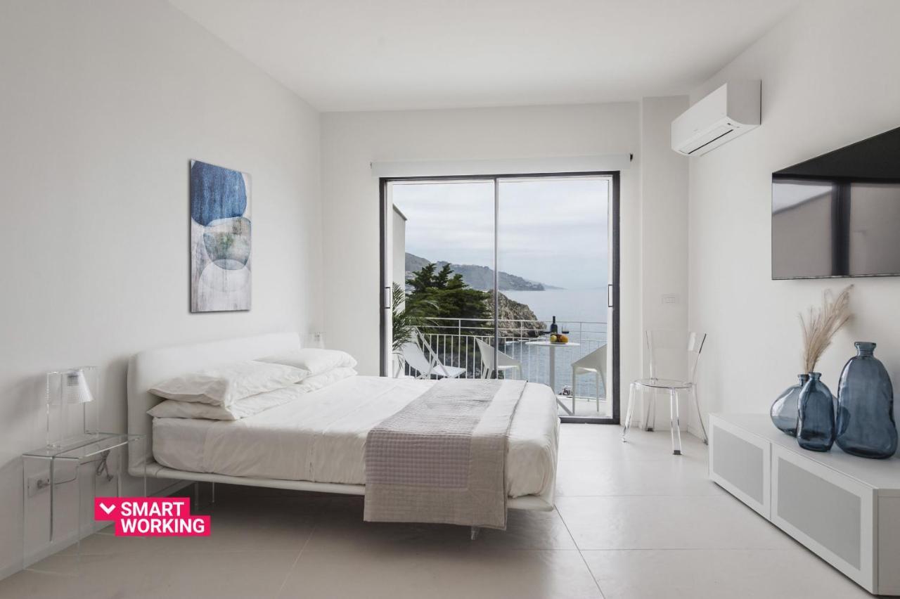 Mazzaro Retreat By Wonderful Italy Apartment Таормина Екстериор снимка