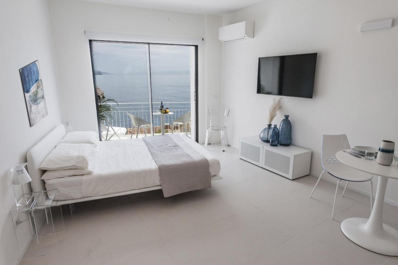 Mazzaro Retreat By Wonderful Italy Apartment Таормина Екстериор снимка
